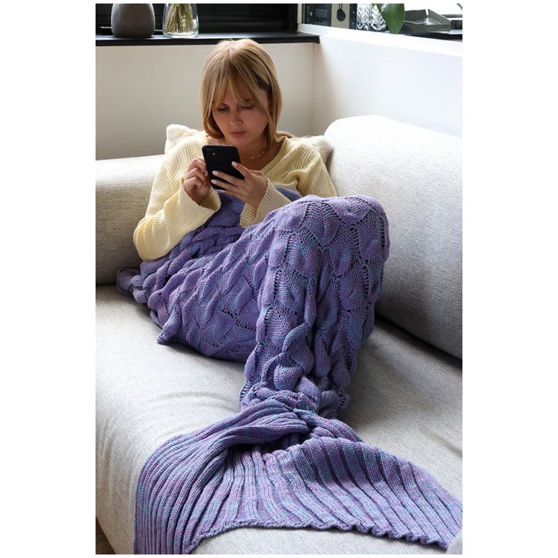 Patura FairyTail Blanket, model coada de sirena, 195 cm , acril 100 % , mov