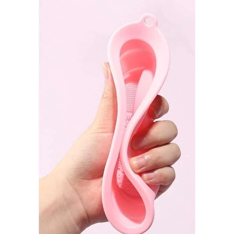 Dispozitiv manual de curatare pensule de machiaj BrushCleaner Basin Doty®, din silicon, cu 4 tipuri de striatii, tip cadita, portabil, pliabil, 15x10, roz pudra – imagine 5